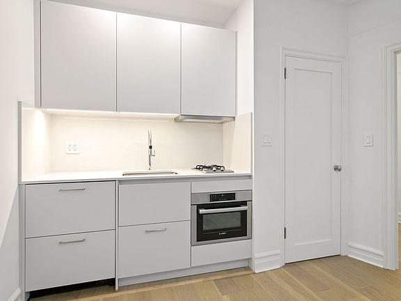3rd image of 220 W 24th St #2202D