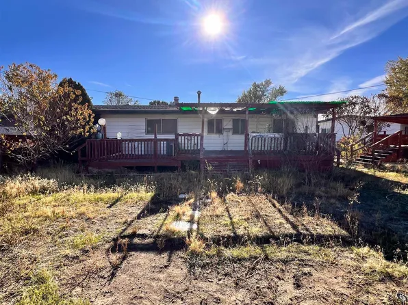 1065 Gridley Dr, Mountain Home, ID 83647