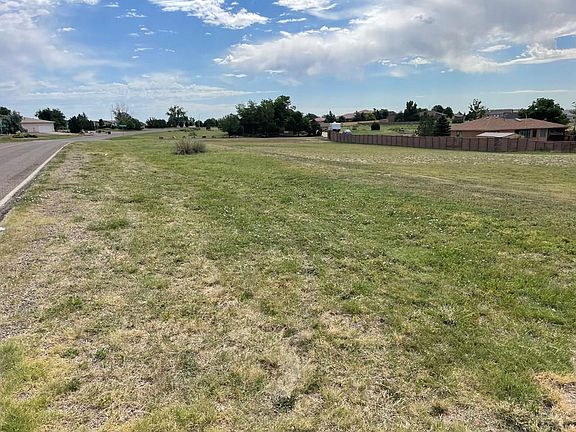 4th image of 1009 S Oak Valley Ln