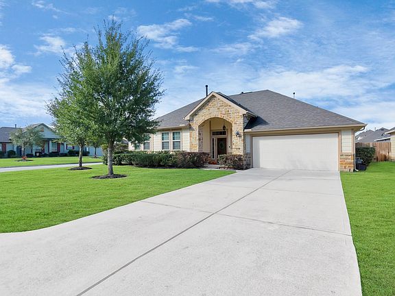 2nd image of 22303 Sundance Creek Ln
