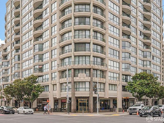2nd image of 300 3rd St APT 922