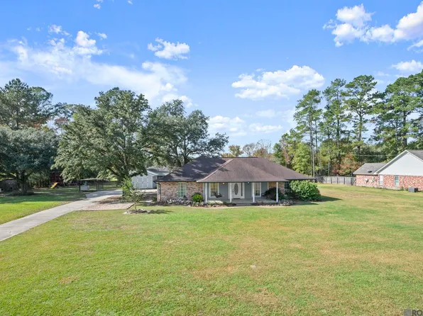 34085 Walker Rd N, Walker, LA 70785