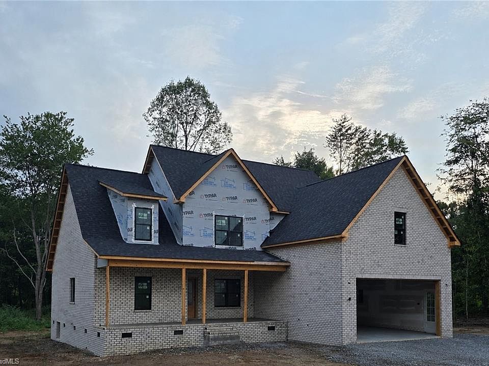 2nd image of 8485 Southard Rd
