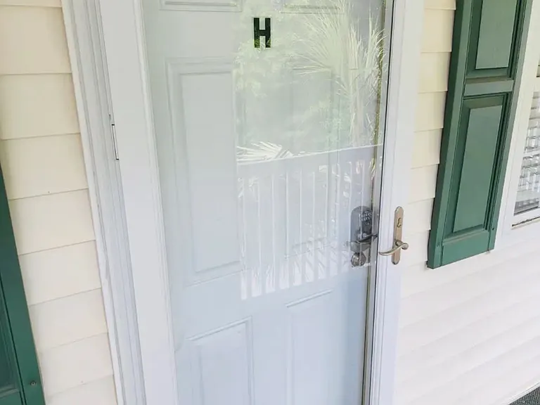 581 Blue River Ct #H — Photo 17