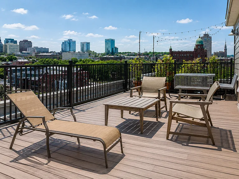 101 W Marshall St #49 — Photo 12