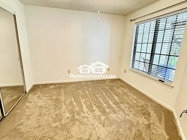 2510 Airy Hill Cir #A — Photo 14