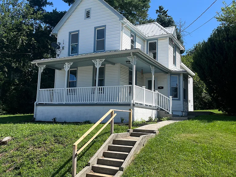 41 High St — Photo 1