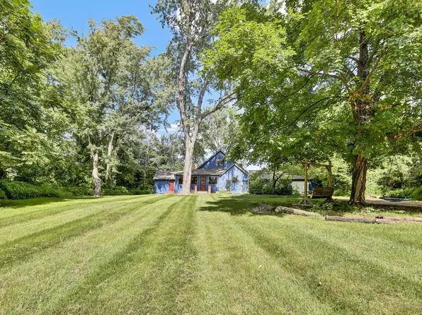 29923 Lakeview Ave, Red Wing, MN 55066