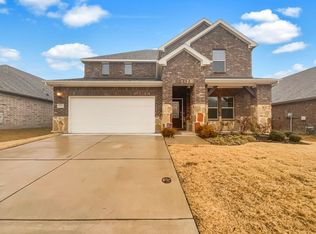 520 Fox Ridge Dr, Princeton, TX 75407