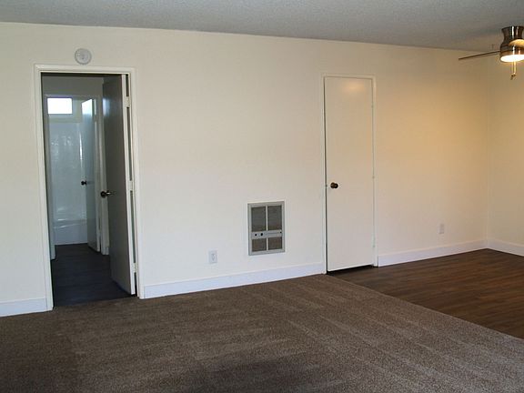 3rd image of 252 Acacia Ave APT 226
