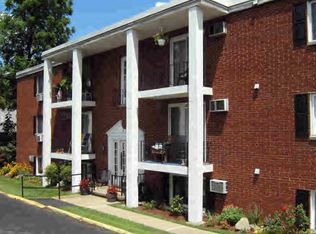 1810 National Rd APT A1-303, Wheeling, WV 26003