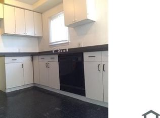 17675 Fenton St, Detroit, MI 48219