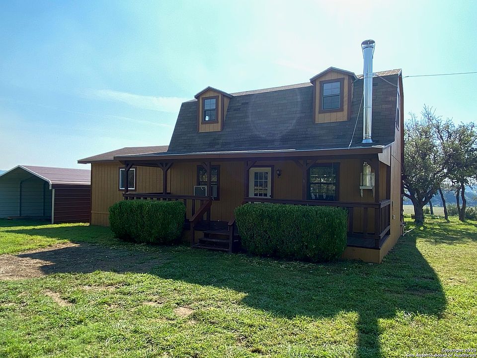 1st image of 1487 ENGLISH HOLLOW DR