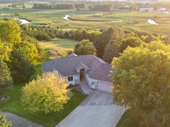 20829 457th Ave, Morris, MN 56267