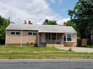 2140 Catasauqua Rd, Bethlehem, PA 18018