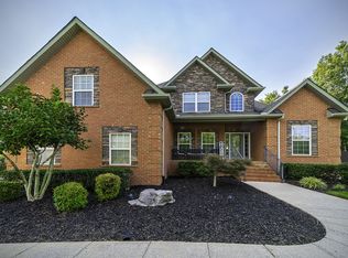 8035 Vineyard Ln, La Vergne, TN 37086