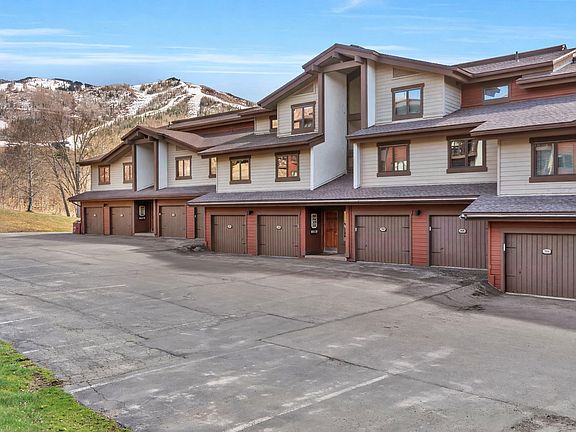 2nd image of 1720 Ranch Rd #309