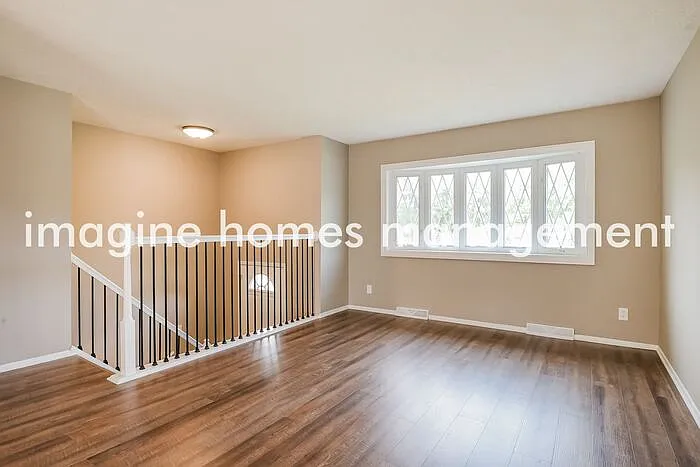 3 bed, 2.0 bath, 1736 sqft, $2,795 — Photo 3