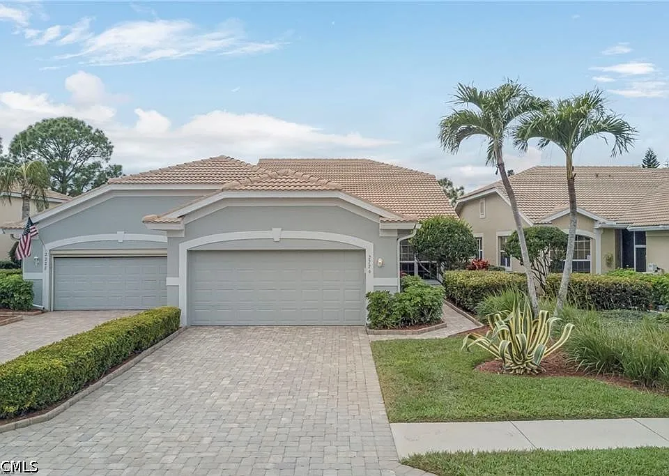 2226 Carnaby Ct
