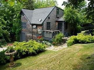 2nd image of 25 Summerfield Ln