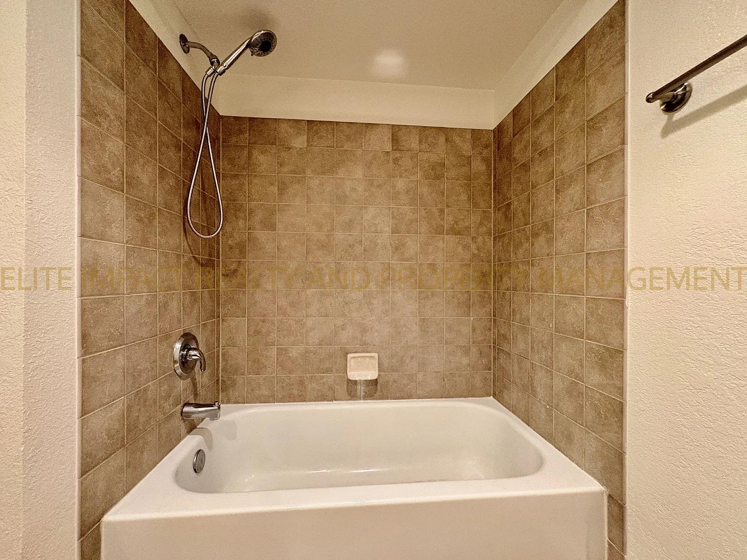 5051 North Sabino Canyon Road - 1147 — Photo 2