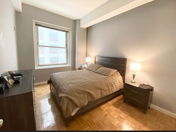 4th image of 88 Greenwich St APT 317
