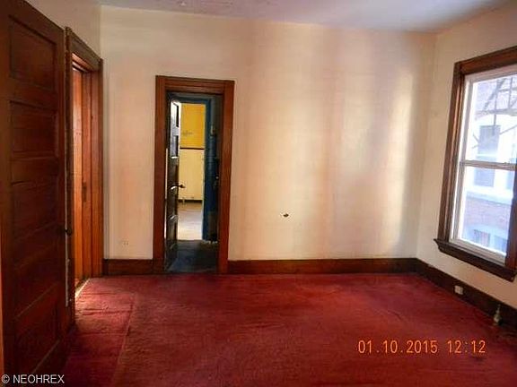 4th image of 1448 E 115th St