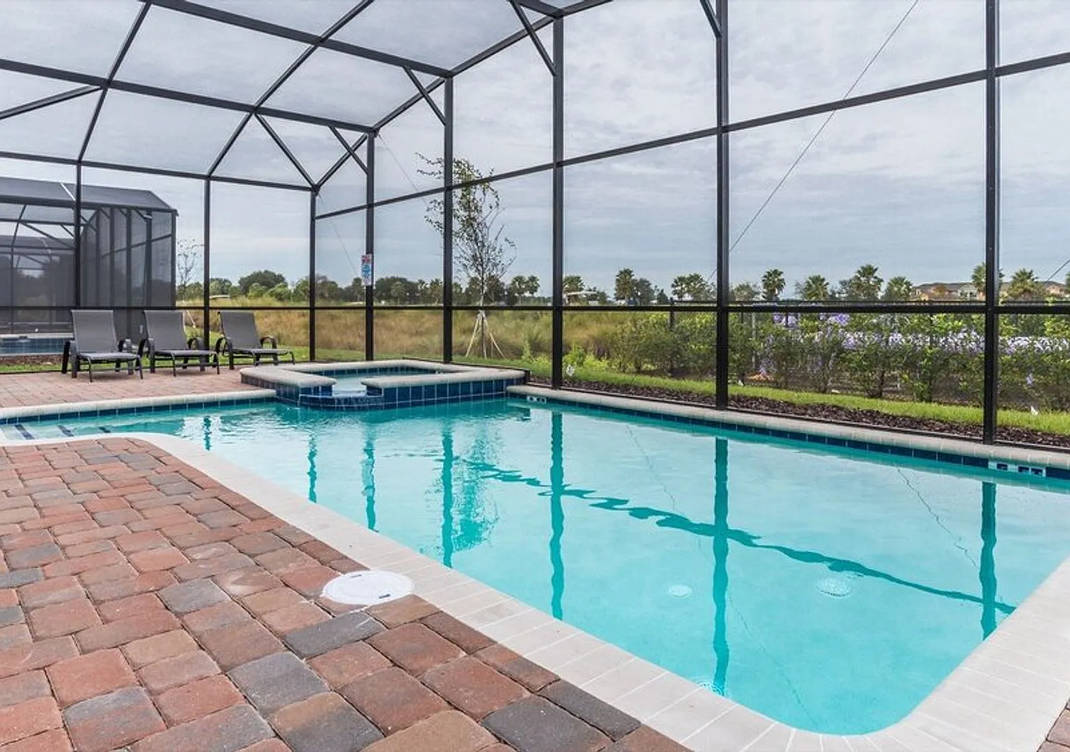 Spacious Vacation Home Close to Disney! — Photo 2