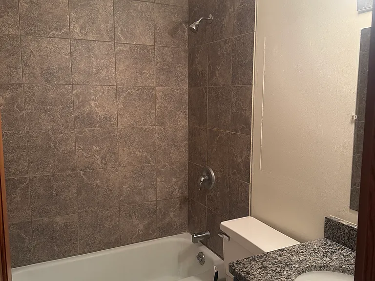 50 N Liberty St #7 — Photo 7