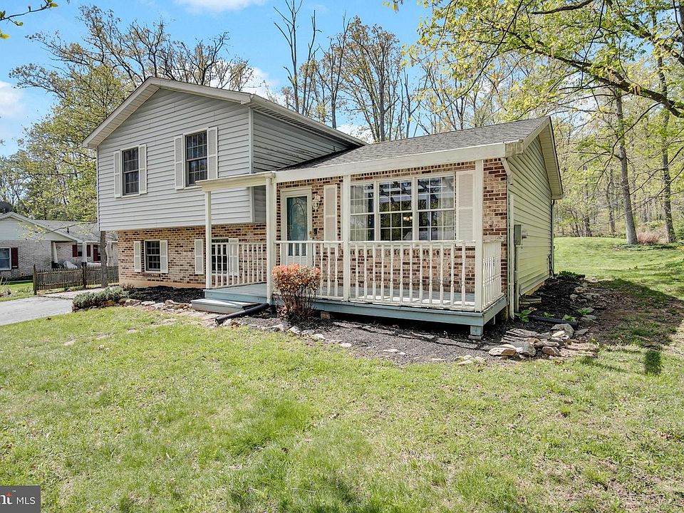 1st image of 414 Little John Dr