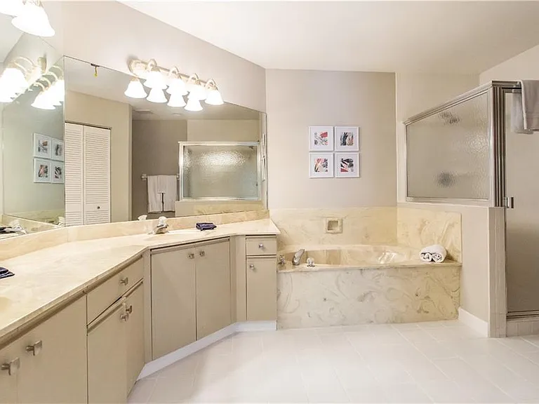 6240 Bellerive Ave #6606 — Photo 24