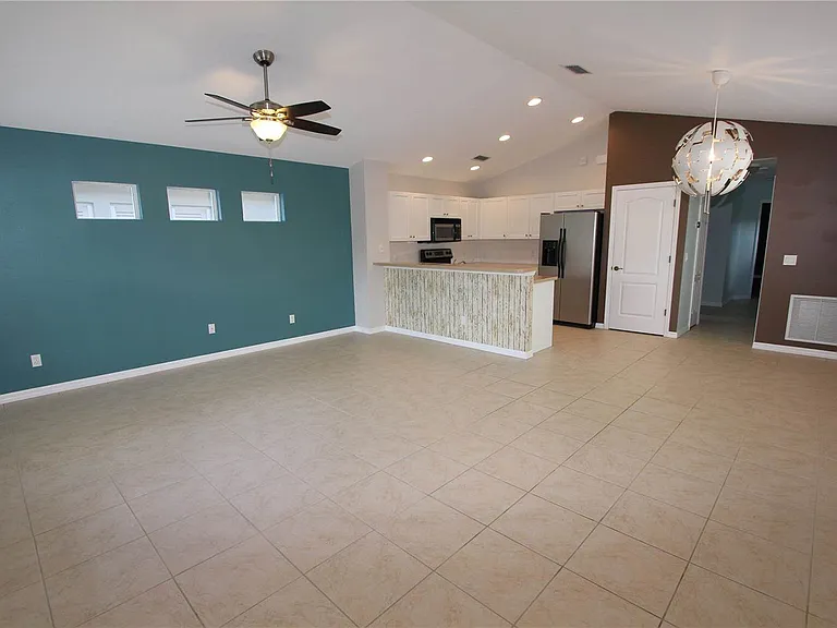 11717 Crawford Parrish Ln — Photo 23