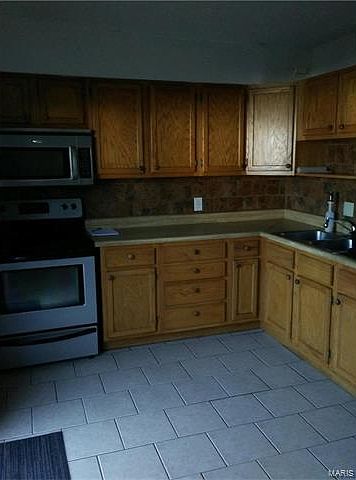 1st image of 1001 Avenue H St