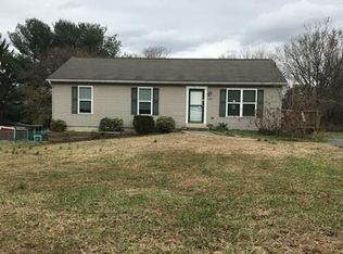 9716 Thompson Dr, Ijamsville, MD 21754