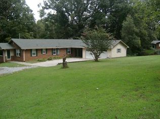 222 Delay St, Athens, TN 37303