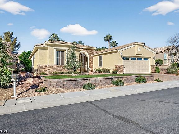 2nd image of 4363 Carta Luna St