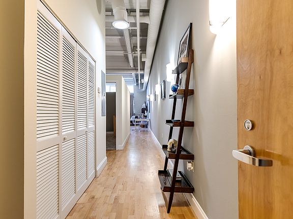 5th image of 306 N 26th St APT 109