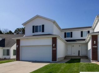 2381 Telluride Cir, Lincoln, NE 68521