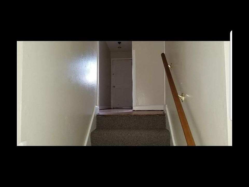 2nd image of 199 Tower Ave