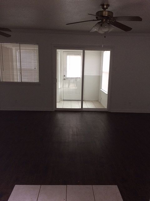 1st image of 138 Lake Meadows Dr
