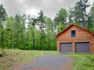 35 Tannenbaum Ln, Jay, NY 12941