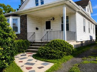 108 Schley St, Garfield, NJ 07026