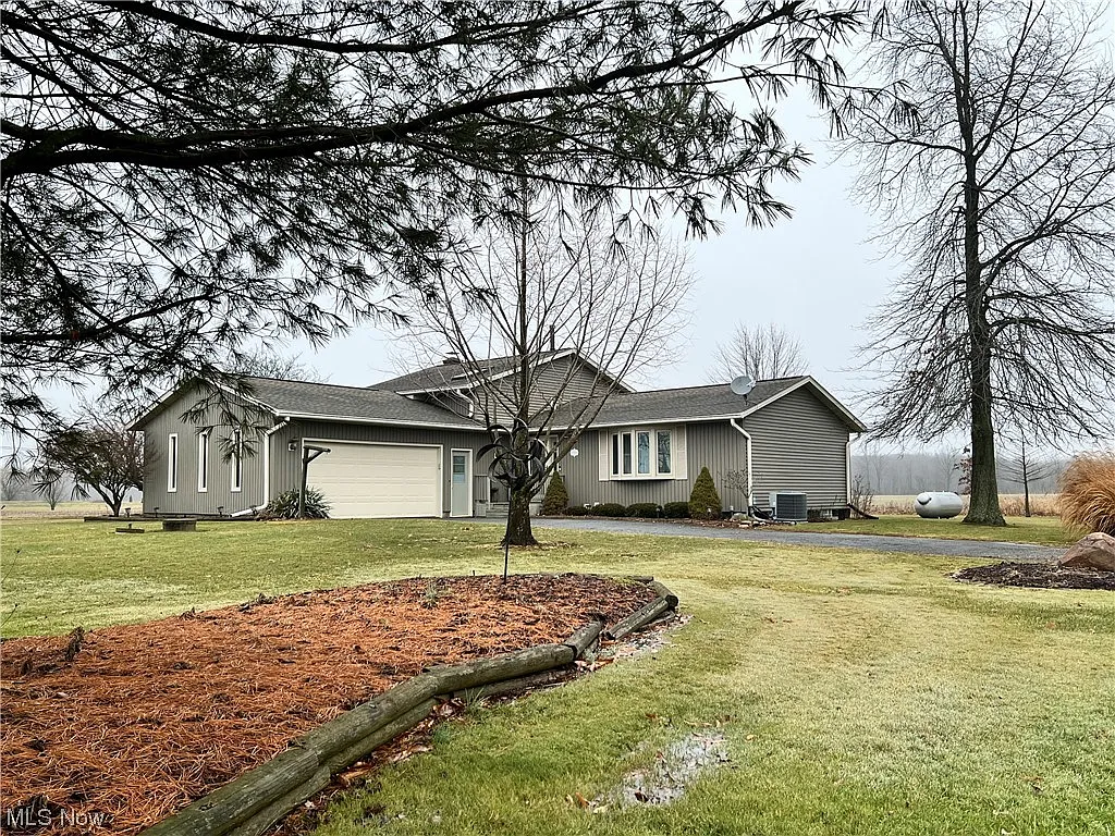 17709 Whitehead Rd photo 1
