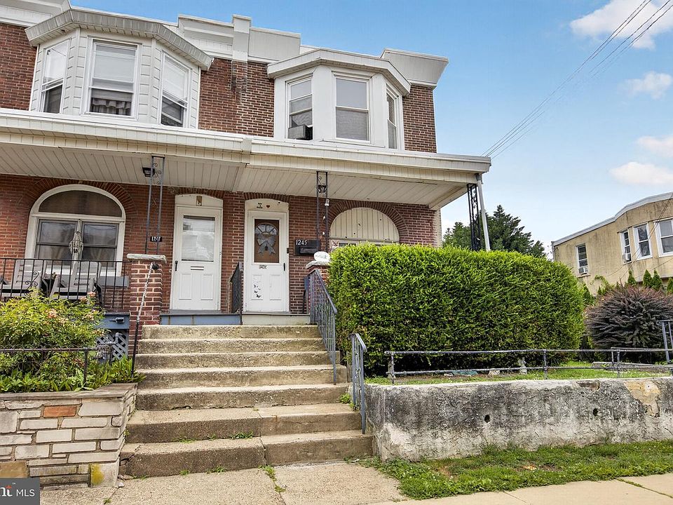 1st image of 1245 E 11th St