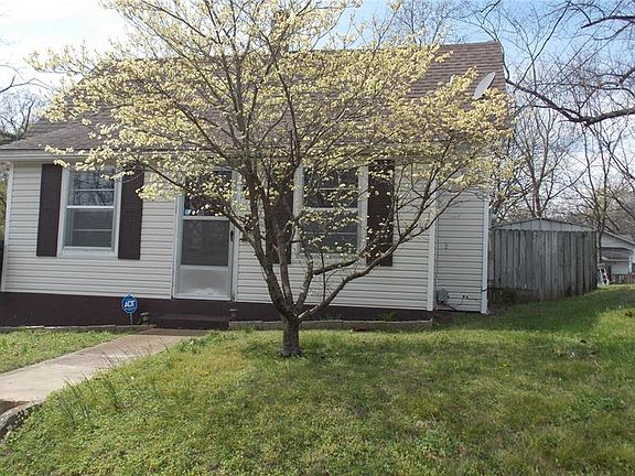 3rd image of 1029 Nooney St