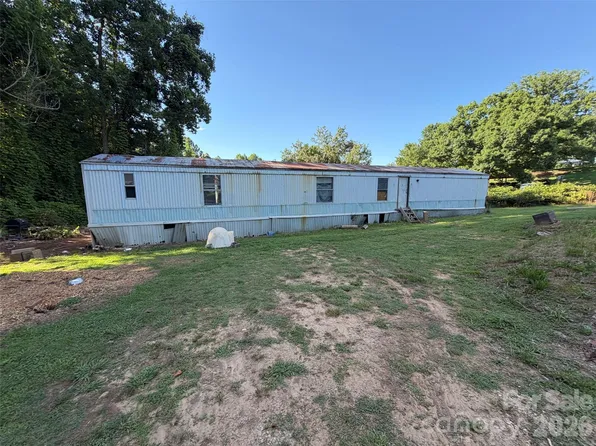 171 Ridley St, Marion, NC 28752
