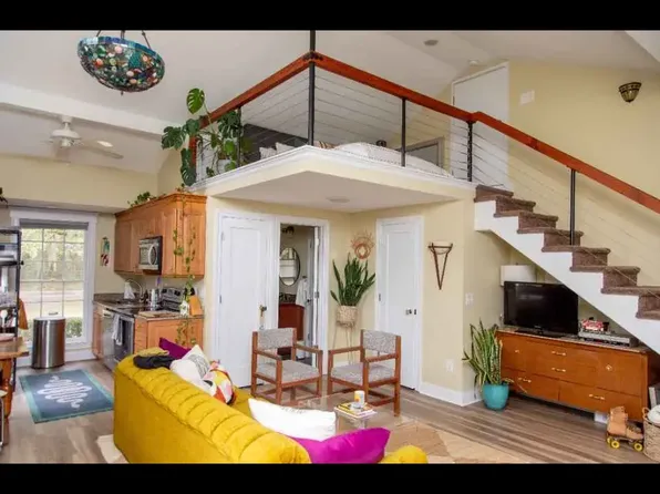 (undisclosed Address), Charleston, SC 29412