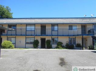 1414 W Clinton Ave #106, Fresno, CA