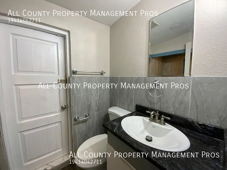 620 45th St — Photo 16