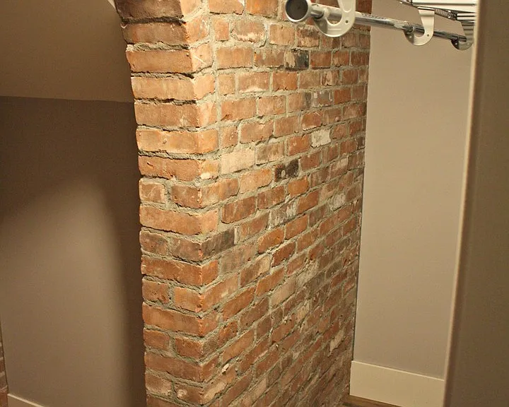 1509 E Superior St — Photo 5